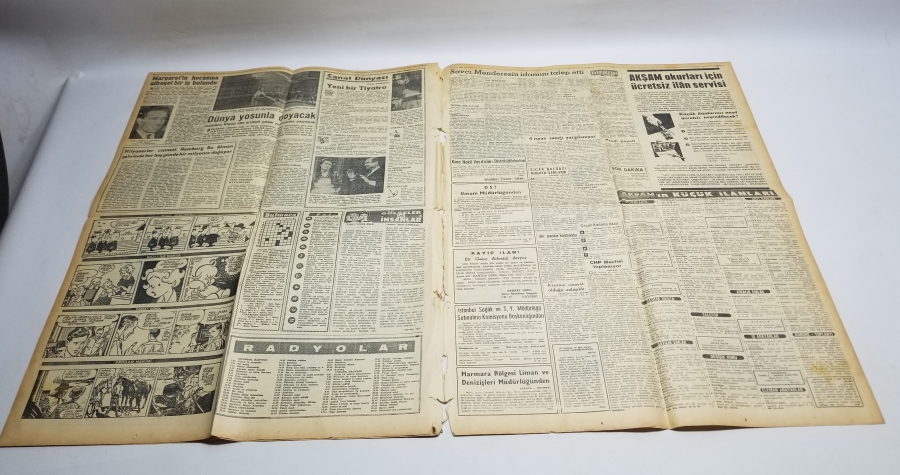 ADNAN MENDERES'İN İDAMI KONULU 25 OCAK 1961 TARİHLİ AKŞAM GAZETESİ