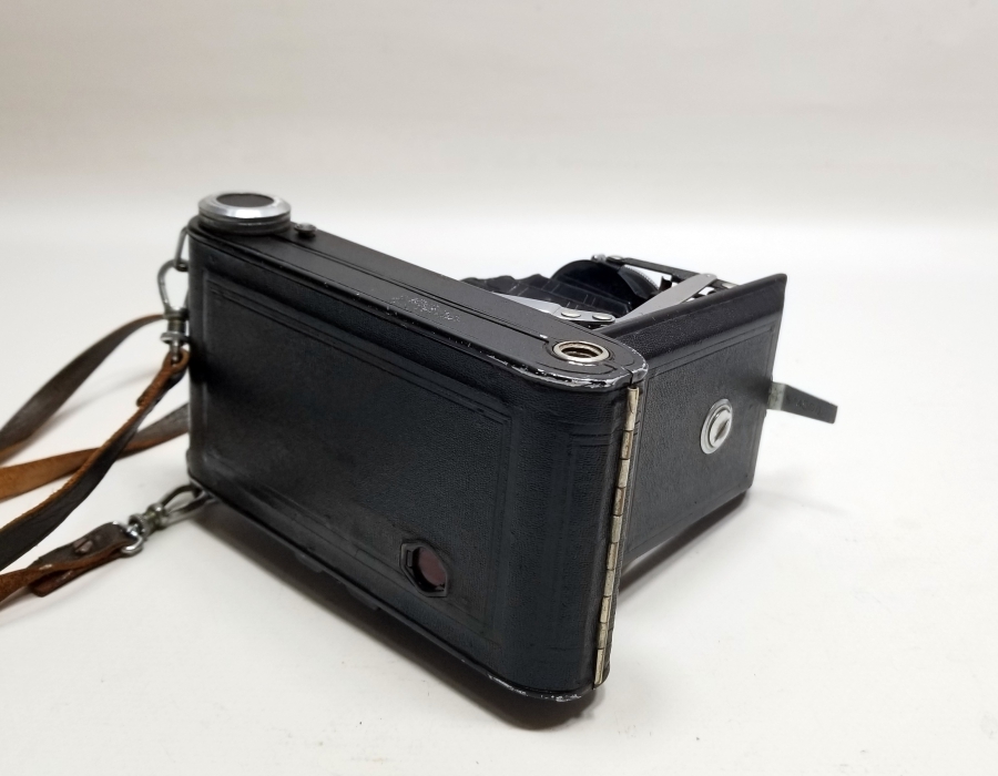 ANTİKA KÖRÜKLÜ FOTOĞRAF MAKİNESİ