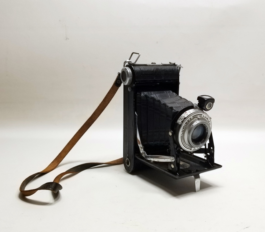 ANTİKA KÖRÜKLÜ FOTOĞRAF MAKİNESİ