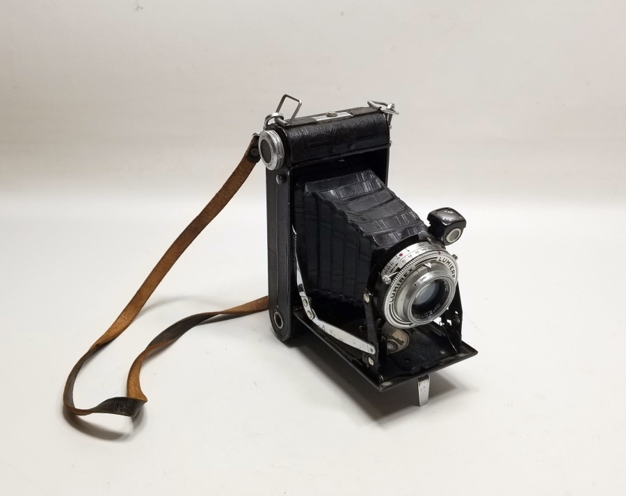 ANTİKA KÖRÜKLÜ FOTOĞRAF MAKİNESİ