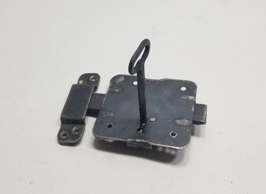 ORİJİNAL ANAHTARIYLA OSMANLI DÖNEMİ EL YAPIMI KAPI KİLİDİ