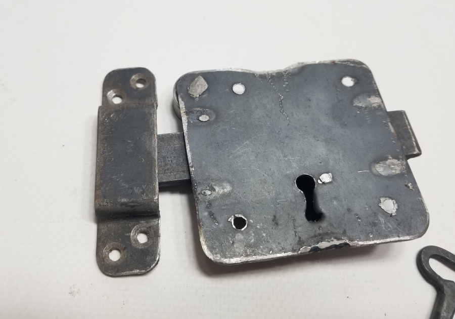 ORİJİNAL ANAHTARIYLA OSMANLI DÖNEMİ EL YAPIMI KAPI KİLİDİ