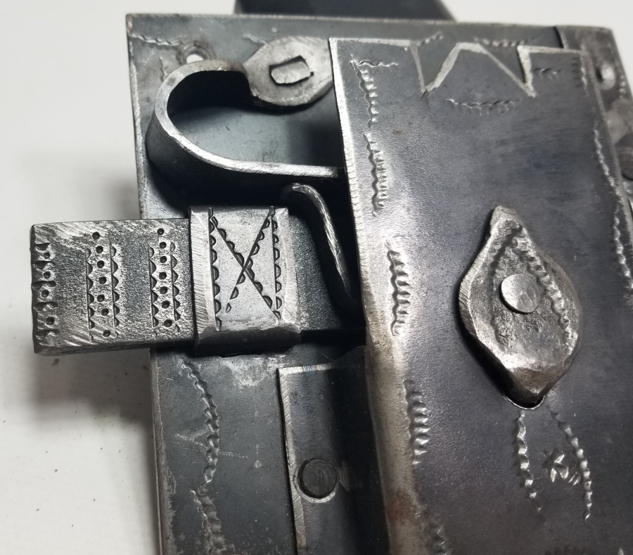 ORİJİNAL ANAHTARIYLA OSMANLI DÖNEMİ İŞLEMELİ KAPI KİLİDİ