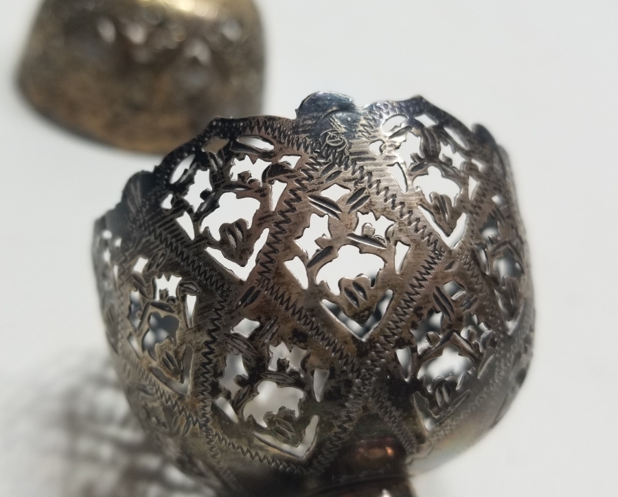 TESTERE VE KALEM İŞÇİLİKLİ OSMANLI DÖNEMİ ÇİFT GÜMÜŞ FİNCAN ZARFI