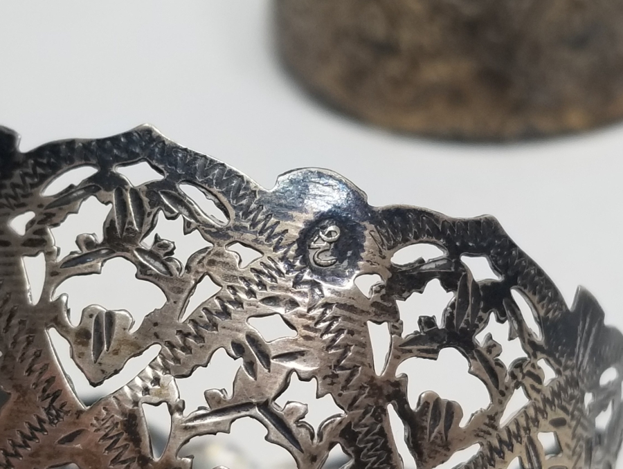 TESTERE VE KALEM İŞÇİLİKLİ OSMANLI DÖNEMİ ÇİFT GÜMÜŞ FİNCAN ZARFI