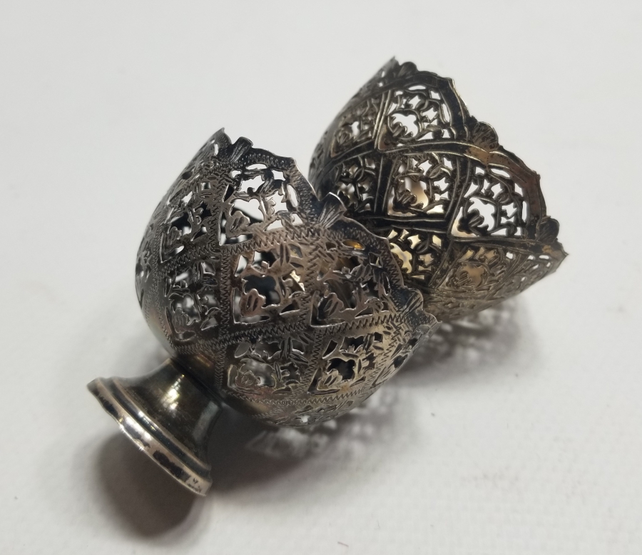 TESTERE VE KALEM İŞÇİLİKLİ OSMANLI DÖNEMİ ÇİFT GÜMÜŞ FİNCAN ZARFI