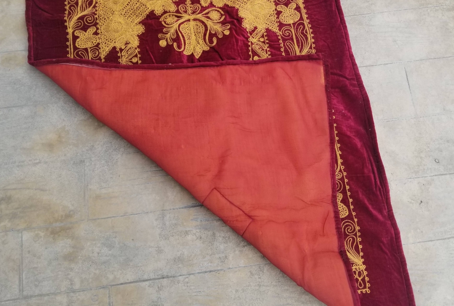 ZİNCİR İŞİ ANTİKA KADİFE SECCADE