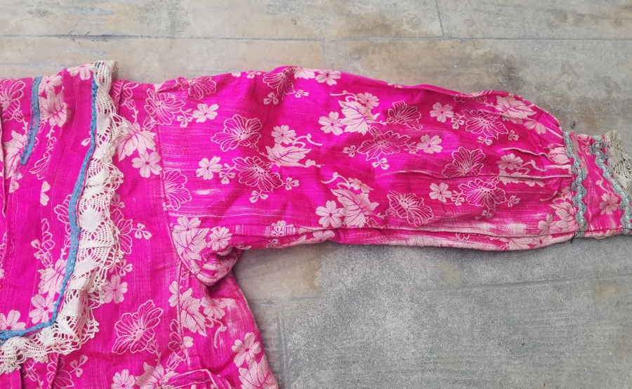 OSMANLI DÖNEMİ HEREKE DOKUMASI İPEK KIYAFET