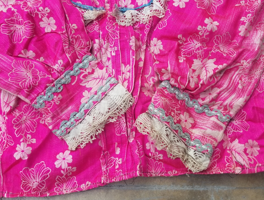 OSMANLI DÖNEMİ HEREKE DOKUMASI İPEK KIYAFET