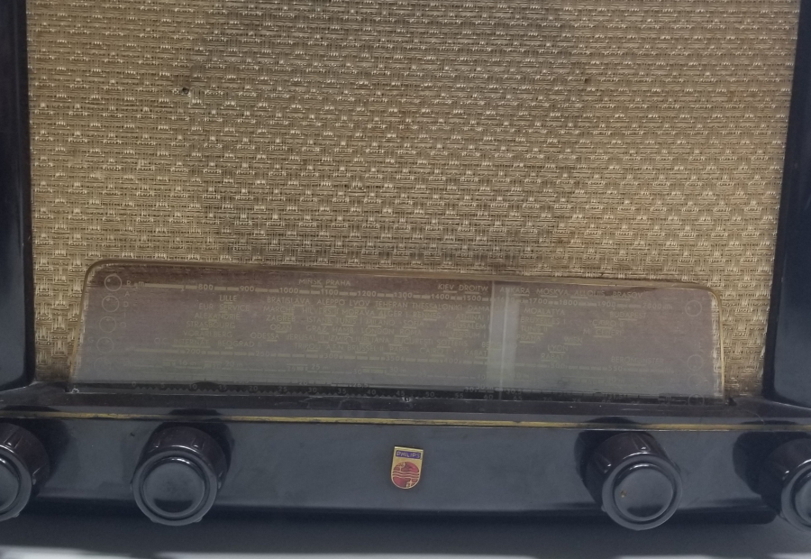 PHILIPS MARKA AHŞAP KASA ANTİKA RADYO