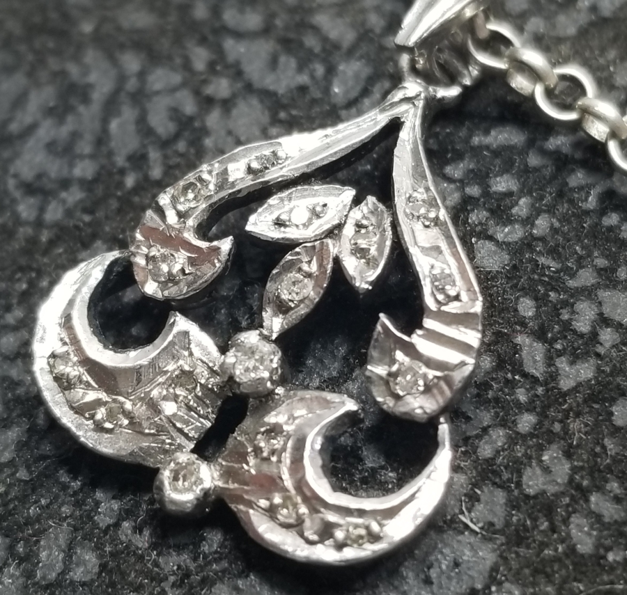 ÖZEL YAPIM PIRLANTA TAŞLI KOLYE