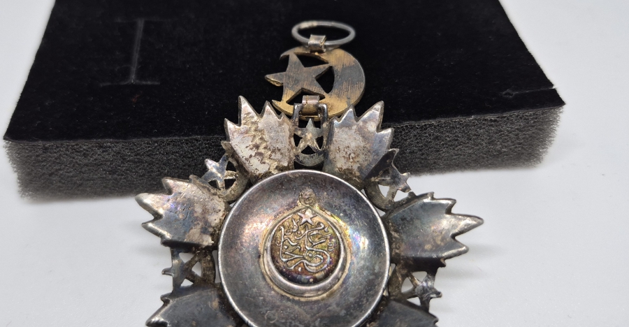 4.DERECE MECİDİ NİŞANI