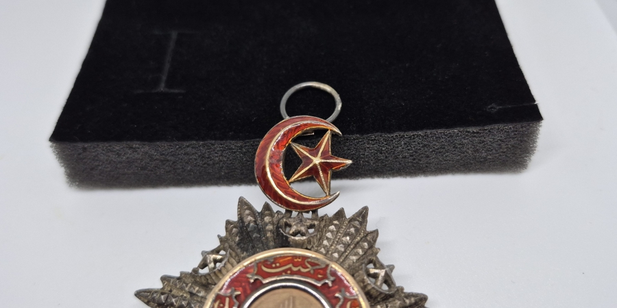 4.DERECE MECİDİ NİŞANI