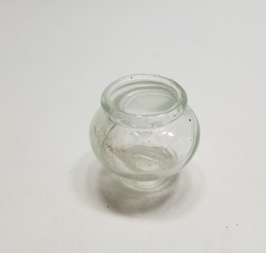 NADİR RENKTE ANTİKA MİNİ İDARE LAMBASI HAZNESİ