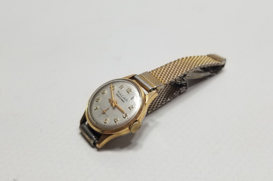 NACAR MARKA KURMALI ANTİKA KOL SAATİ