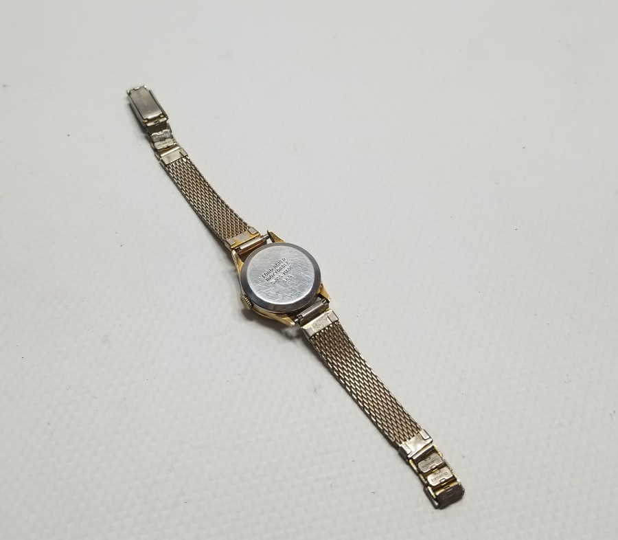 NACAR MARKA KURMALI ANTİKA KOL SAATİ