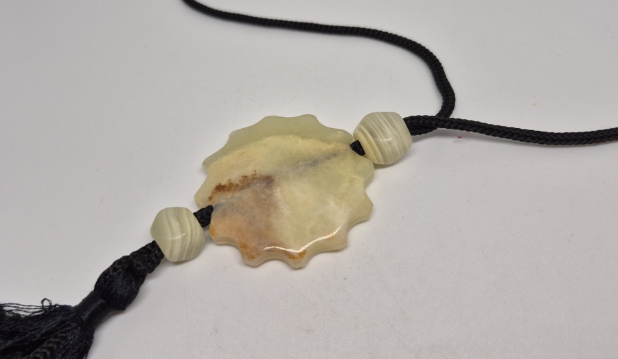 HACI BEKTAŞİ VELİ TAŞINDAN YAPILMIŞ BEKTAŞİ TESLİM TAŞI