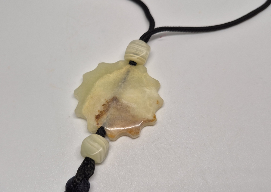 HACI BEKTAŞİ VELİ TAŞINDAN YAPILMIŞ BEKTAŞİ TESLİM TAŞI