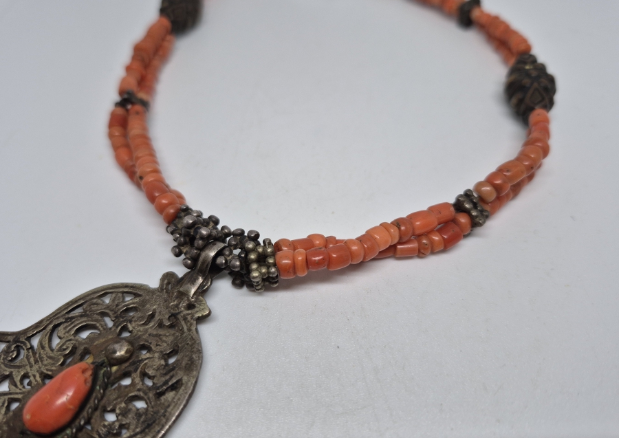 MERCAN TAŞLI OSMANLI DÖNEMİ FATMA ANANIN ELİ TILSIM KOLYE