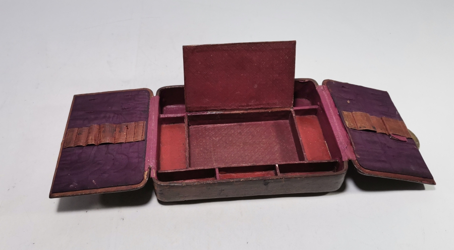 OSMANLI DÖNEMİ NADİR TİPTE HATTAT SEYAHAT ÇANTASI - YAZI ÇANTASI