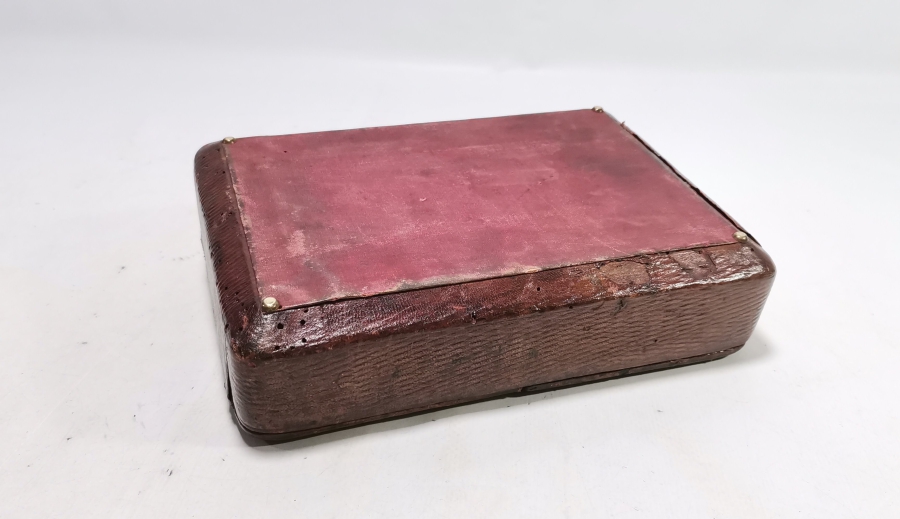 OSMANLI DÖNEMİ NADİR TİPTE HATTAT SEYAHAT ÇANTASI - YAZI ÇANTASI