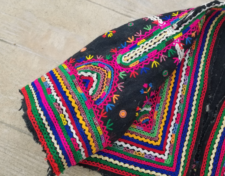 OSMANLI DÖNEMİ NADİR TİPTE BALIKESİR YÖRESİ TAHTACI GELİN CEPKENİ