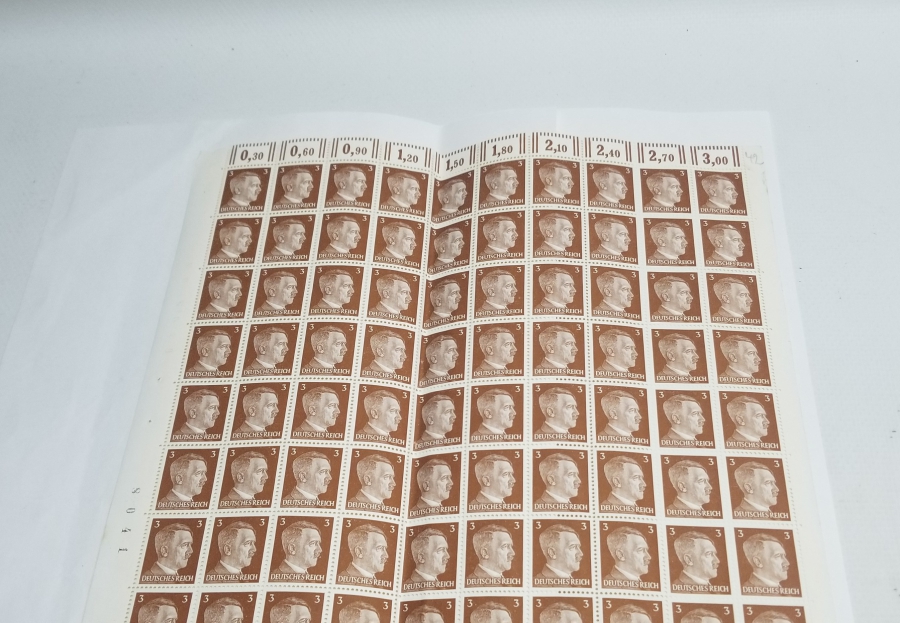 ADOLF HİTLER GÖRSELLİ NAZİ 2 ADET YÜZLÜK TABAKA PUL