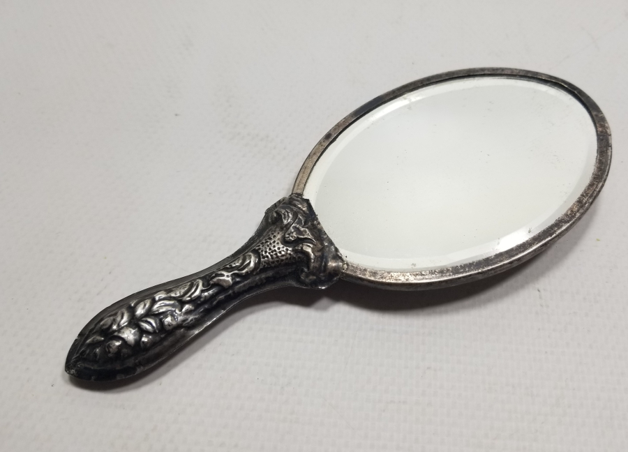 KABARTMA İŞÇİLİKLİ ANTİKA GÜMÜŞ EL AYNASI