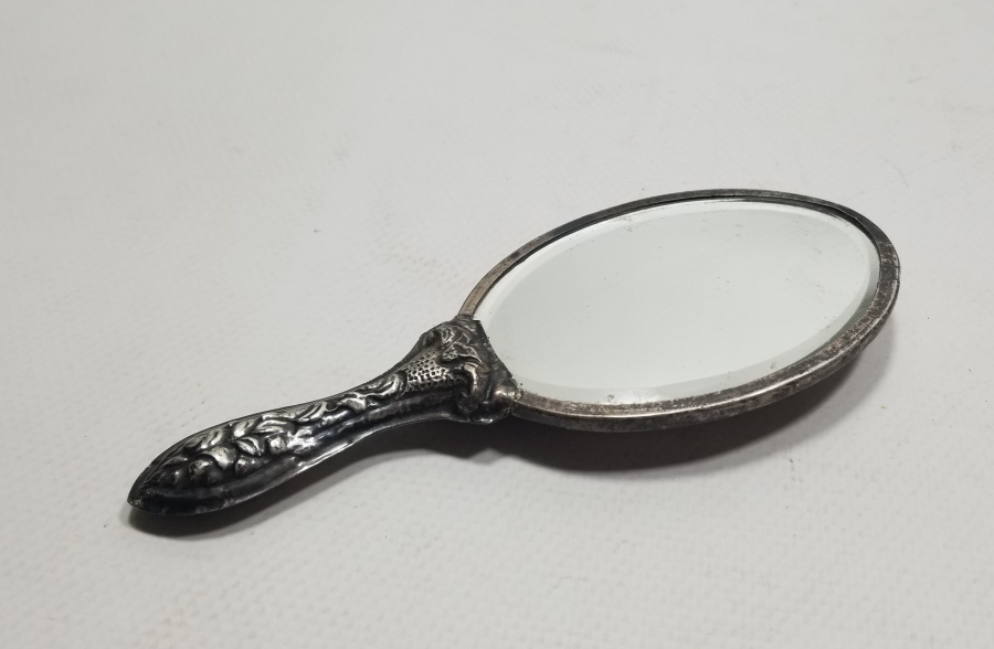 KABARTMA İŞÇİLİKLİ ANTİKA GÜMÜŞ EL AYNASI