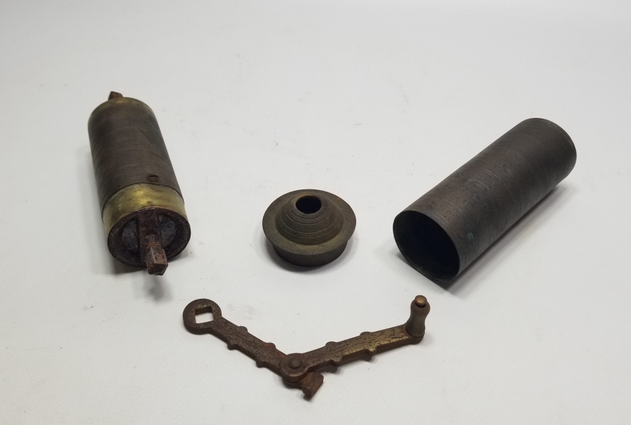 OSMANLI DÖNEMİ TUĞRALI KAHVE DEĞİRMENİ