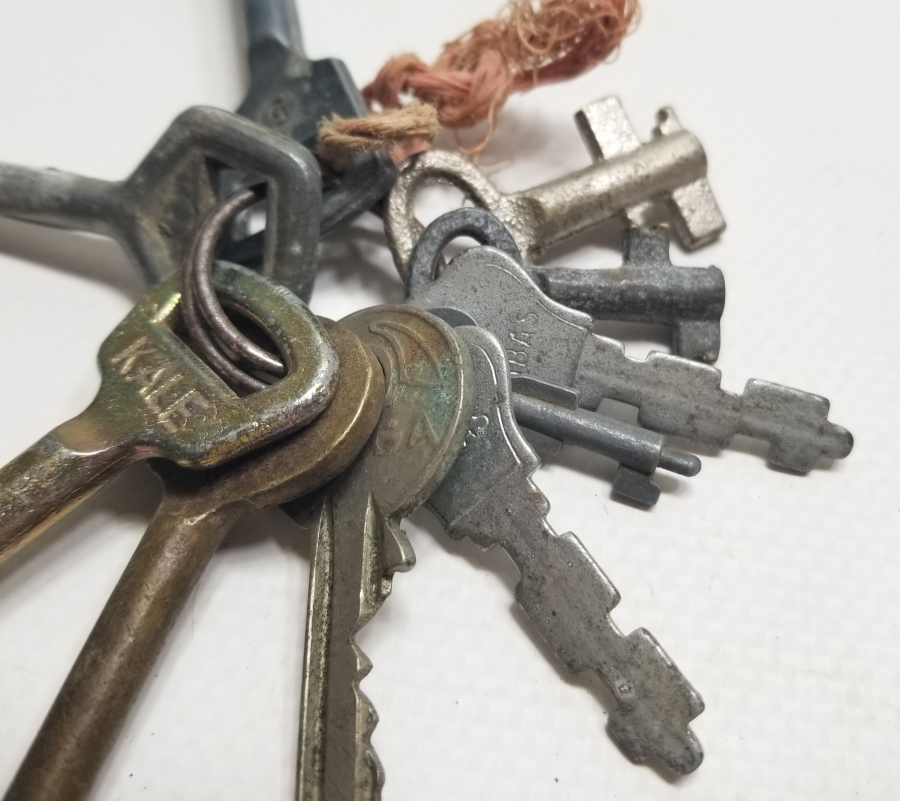 ANTİKA ANAHTAR LOTU