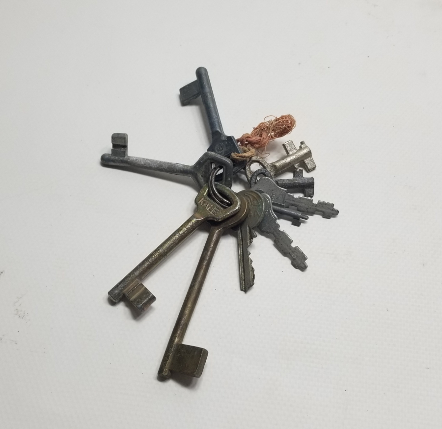ANTİKA ANAHTAR LOTU