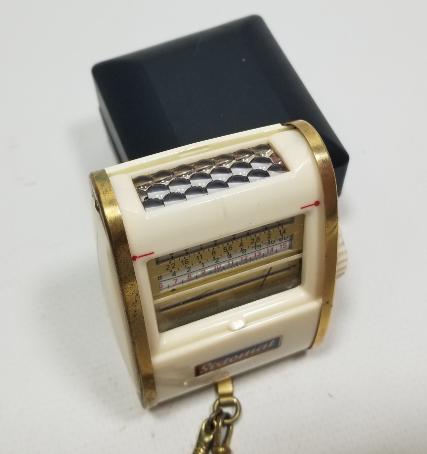 ORİJİNAL KILIFINDA ANTİKA LÜKSMETRE