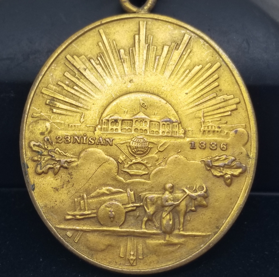 ORJİNAL ASKISI İLE İSTİKLAL SAVAŞI MADALYASI - İSTİKLAL MADALYASI