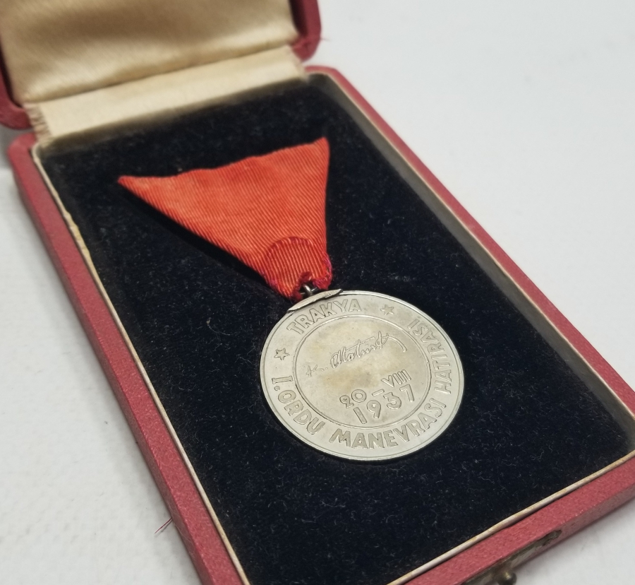 ORİJİNAL KUTUSUNDA TRAKYA 1.ORDU MANEVRASI HATIRASI MADALYA