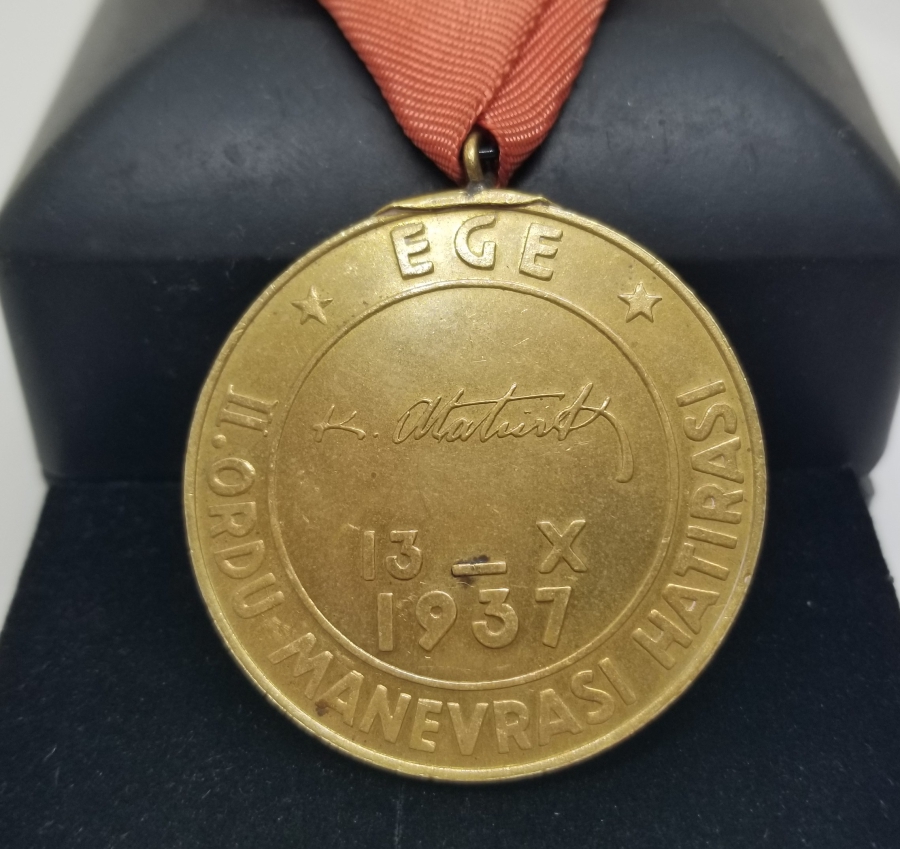 ORİJİNAL ASKI VE KURDELASIYLA EGE 2.ORDU MANEVRASI HATIRASI MADALYA