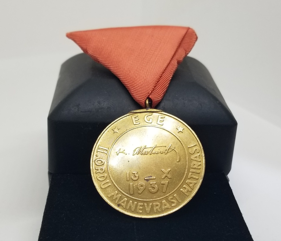 ORİJİNAL ASKI VE KURDELASIYLA EGE 2.ORDU MANEVRASI HATIRASI MADALYA