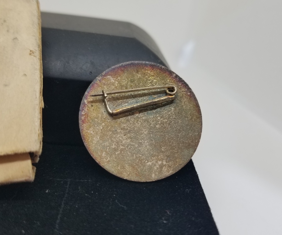 ORJİNAL KUTUSUNDA MİNELİ KORE HARBİ ROZETİ