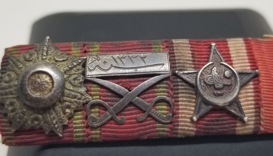 1.DÜNYA SAVAŞINA KATILMIŞ BİR ÜST RÜTBELİ SUBAYIMIZA AİT MİNYATÜR MADALYALI BAR - BARET