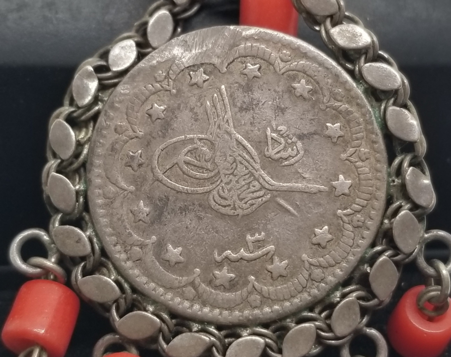 MERCANLI GÜMÜŞ ARMUDİ FORMDA KOLYE UCU