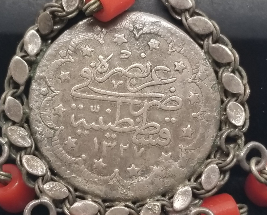 MERCANLI GÜMÜŞ ARMUDİ FORMDA KOLYE UCU