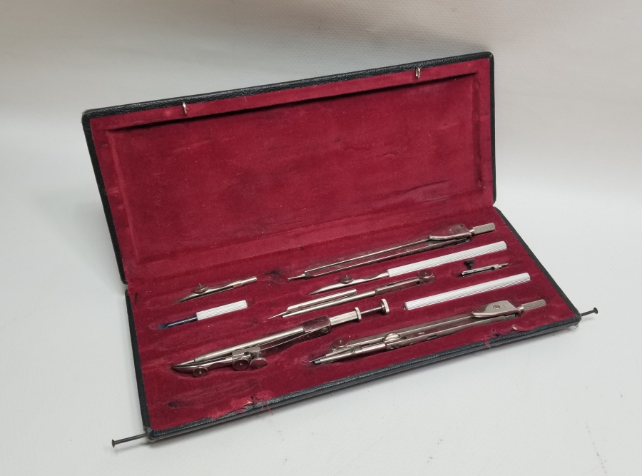 ORİJİNAL KUTUSUNDA ANTİKA ÇEKOSLAVAK PERGEL TAKIMI