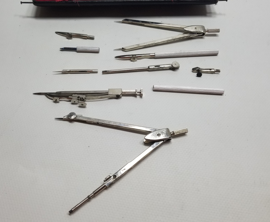 ORİJİNAL KUTUSUNDA ANTİKA ÇEKOSLAVAK PERGEL TAKIMI