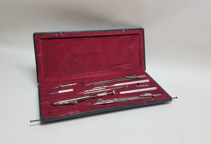 ORİJİNAL KUTUSUNDA ANTİKA ÇEKOSLAVAK PERGEL TAKIMI