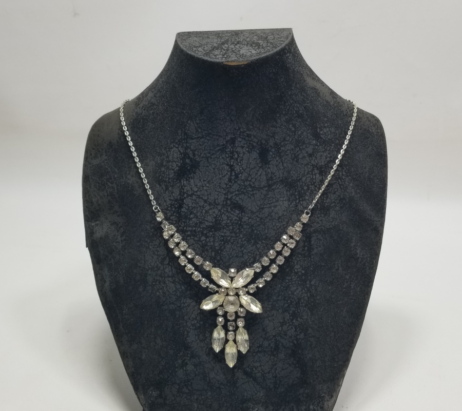 ANTİKA BİNDALLI GERDANLIĞI