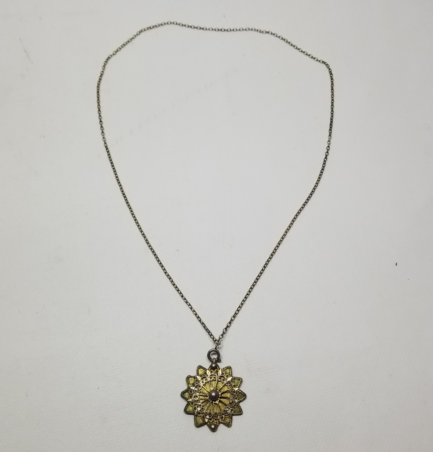 TESLİM TAŞI FORMUNDA YAPILMIŞ OSMANLI DÖNEMİ BEKTAŞİ KOLYE