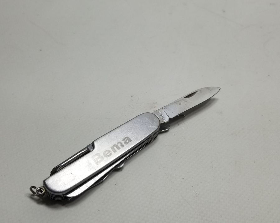 ÇOK AMAÇLI ANTİKA İSVİÇRE ÇAKISI