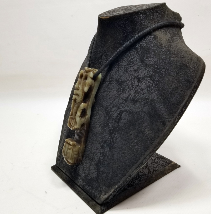 JADE TAŞINDAN YAPILMIŞ UZAKDOĞU OBJE