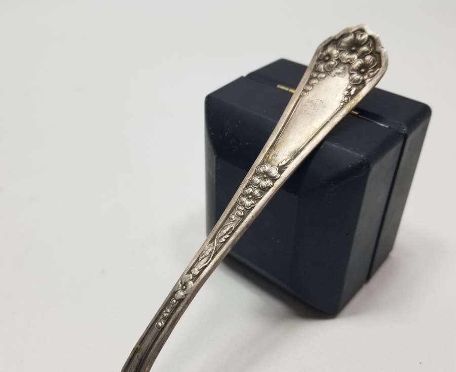 ÜZERİ TUĞRA FORMLU OSMANLI DÖNEMİ ESERİ İSTANBUL KAŞIK