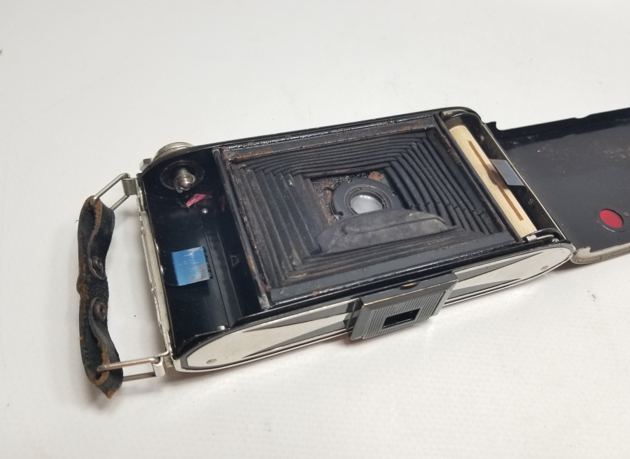 NADİR TİPTE ANTİKA KÖRÜKLÜ FOTOĞRAF MAKİNESİ